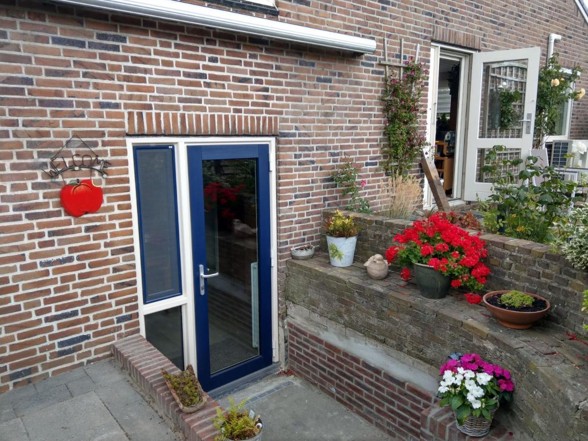 B&B De Blauwe Tulp Noord-Scharwoude Exterior photo