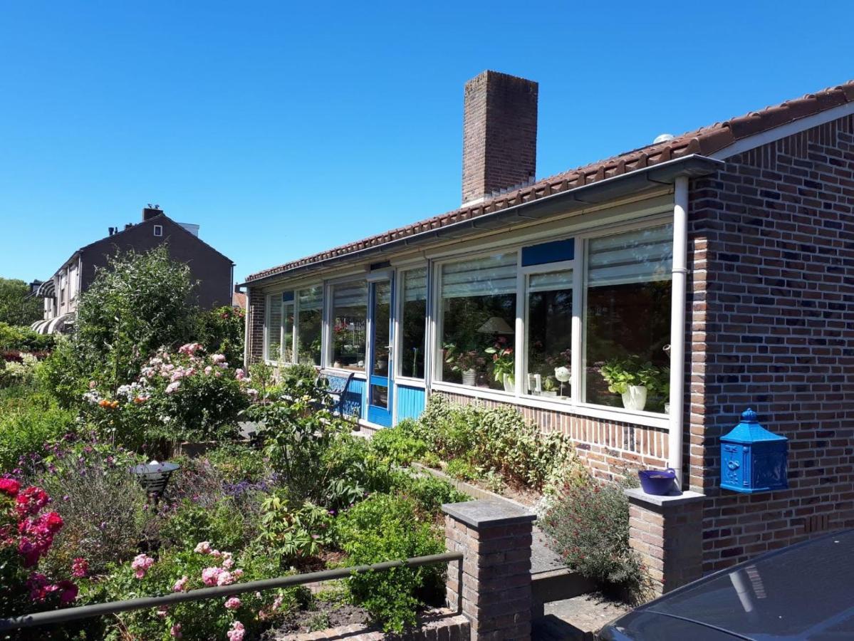 B&B De Blauwe Tulp Noord-Scharwoude Exterior photo